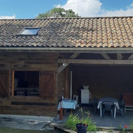 La Cabane Au Fond Du Jardin Arsac Exterior foto